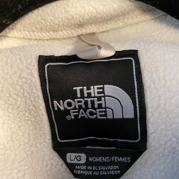 The North Face Woman’s - Picture 3 of 3